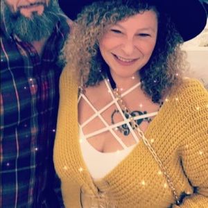 Meet your Posher, Roberta